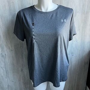 NWT woman’s under armor heat gear crew neck dark grey color size 1X